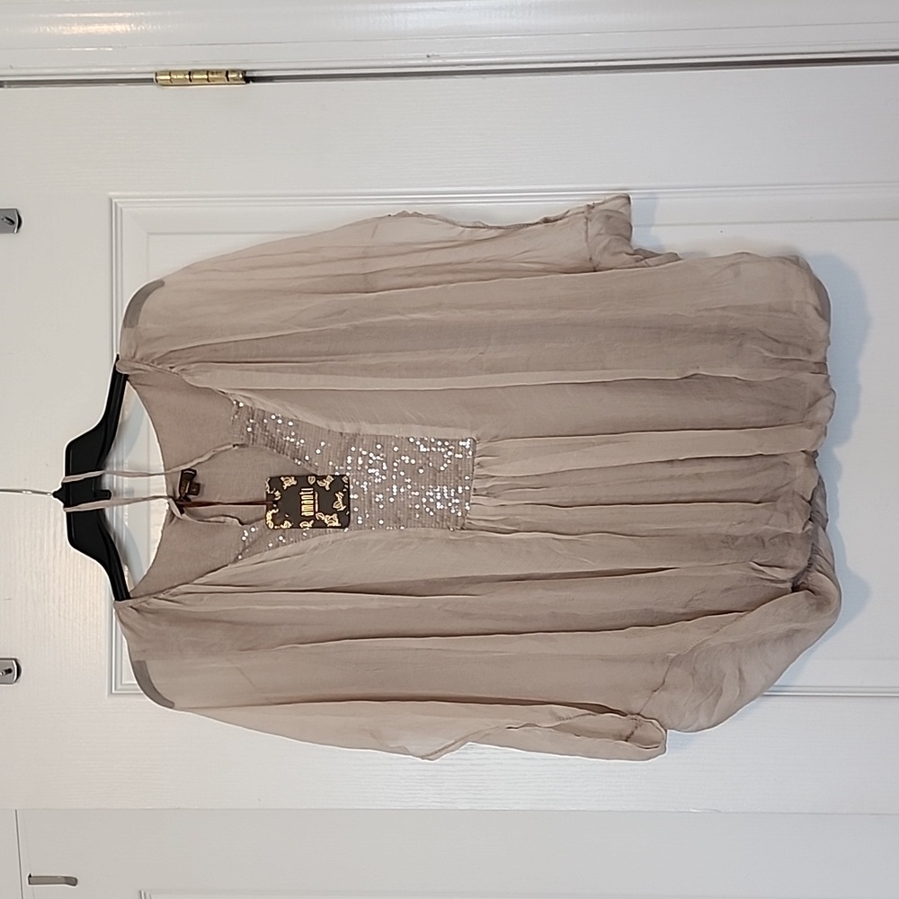 Beautiful Silk Blouse with Sequins By Amanti Italy